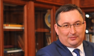 Министр финансов Омской области показал свою половинку