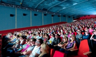 В Омске подвели итоги фестиваля «Киносозвездие России»
