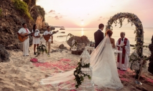 Избранное: самые яркие из летних свадеб в Омске