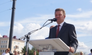 Ушедшие в Питер налоги ОНПЗ «Газпром» возвращает в Омск общественными инициативами