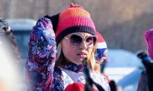 Омички-красавицы вдохновили участников «Лыжни России» на спортивные подвиги