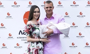Тарасов и его жена побывали на пресс-конференции Бузовой