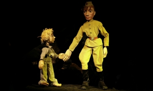 В омском театре «Арлекин» кукол отправят на войну