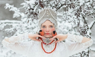 Омская модель поразила своим невероятным образом русской красавицы 