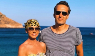 Кристина Орбакайте и ее муж похвастались подтянутыми фигурами в Греции 