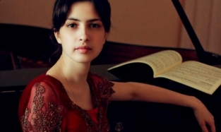 Марина Костерина: 20 лет с роялем и публикой