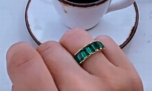Свадебный обмен: певица Лорак показала кольцо на безымянном пальце