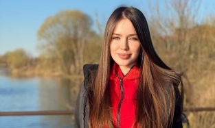 Жена Тарасова теряет волосы после третьей беременности