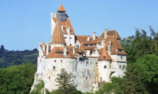 Абрамович хочет купить замок графа Дракулы 
