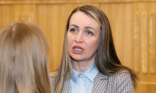Омский депутат Госдумы поделилась, как ее дочь освоила повороты