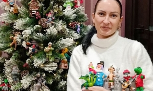 Медработник из Омской больницы создает новогоднюю сказку