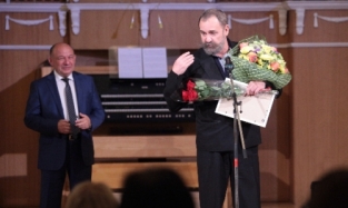 Сергей Сочивко отметил свой юбилей губернаторской премией 