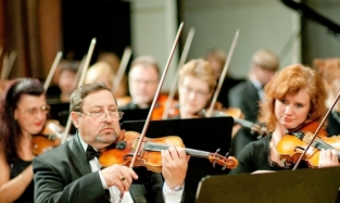 Омскому симфоническому оркестру сорвали гастроли санкции ЕС