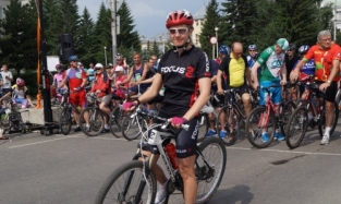 Биатлонистка Яна Романова засветилась на «ВелоОмске-2015»