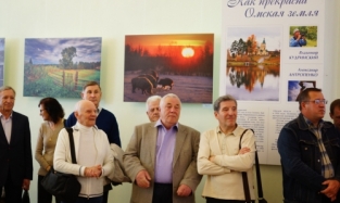 Племянник депутата Игоря Антропенко не явился на собственную выставку