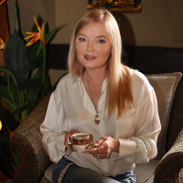 Толық әйелдермен порно секс