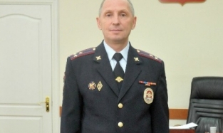 Полиция показала школьное фото замначальника омского УМВД Виноградова