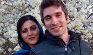 Иранскую писательницу Голрох Ираи посадили на 6 лет за роман, в котором героиня сжигает Коран