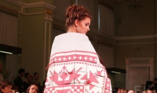В Омске гран-при конкурса «Образы Покрова» завоевал платок с сюрпризом