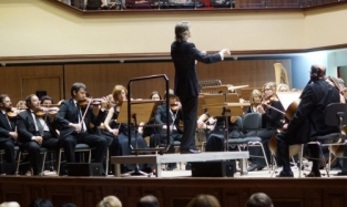 Омский симфонический оркестр пользуется спросом у питерцев