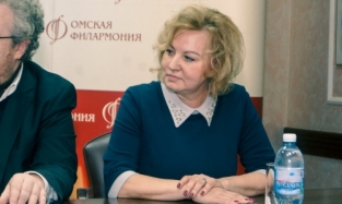 С кем же наведет порядок в Омской филармонии протеже г-жи Вижевитовой?