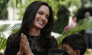 Анджелина Джоли будет сниматься в турецком сериале Hayat Koprusu