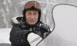 Владимир Путин ушел в леса
