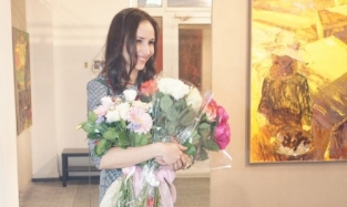Красавица Елена Боброва не решилась стать главным омским художником