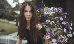 Омская модель Светлана Булдакова  очаровала Инстаграм своими веснушками