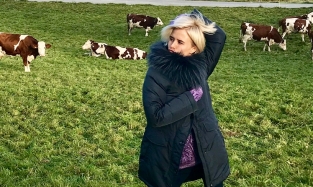 Актриса Мирослава Карпович считает, что французские коровы должны мурчать