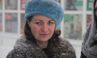 Оксана Фадина в шутку попросила у журналистов коньяка, чтобы согреться