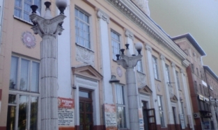 Дворец культуры ПО Баранова, несмотря на слухи, не продают