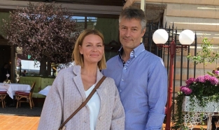 Снимок экс-мэра Екатеринбурга Евгения Ройзмана с Любовью Толкалиной стал поводом для сплетен