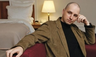 Ник Перумов: «У Сережи Лукьяненко есть фото, где я сплю под столом»