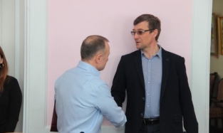 Депутат Омского горсовета Лунев поклонник «Двенадцати стульев»