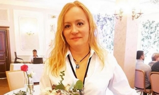 Жена омского банкира Волкова устроила пикантную фотосессию