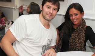 Экс-капитан «Авангарда» Фролов выиграл суд у Юлии Началовой