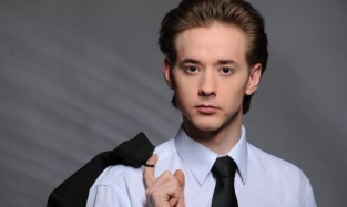 «Самый молодой Глумов России» возвращается на сцену Омской драмы 
