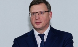 Губернатор Омской области Александр Бурков сегодня отмечает день рождения