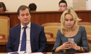Заседание  Омского правительства: «Либо Вы - часть решения, либо Вы - часть проблемы»