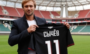 Омскую звезду футбола Сычева "обули" мошенники на крупную сумму