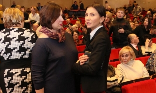 Катерина Талызина на равных с омским бизнес-сообществом приветствовала пианиста Дениса Мацуева