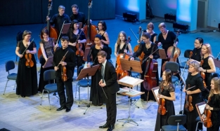 Омский камерный оркестр призывает музыкально окунуться на Крещение