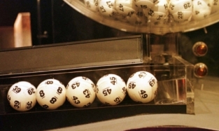 Жителю Омска неслыханно повезло в лотерее с рекордным выигрышем