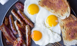 А вы до сих пор считаете, что завтрак — важнейший прием пищи за день?