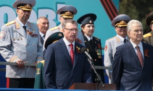 Тяжела ноша: омские мэр и губернатор резко похудели