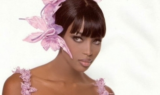  Несостоявшаяся жена русского миллиардера в 50 впервые стала мамой