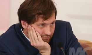 Депутат КПРФ Петренко отказался от своего сына, а так он за охрану детства