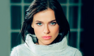  Омичка певица Елена Темникова в прошлом году не бедствовала: Forbes включил ее в список успешных