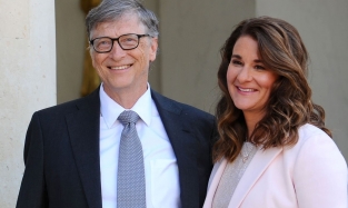 Неизлечимо больной Билл Гейтс официально развелся с женой после 27 лет брака